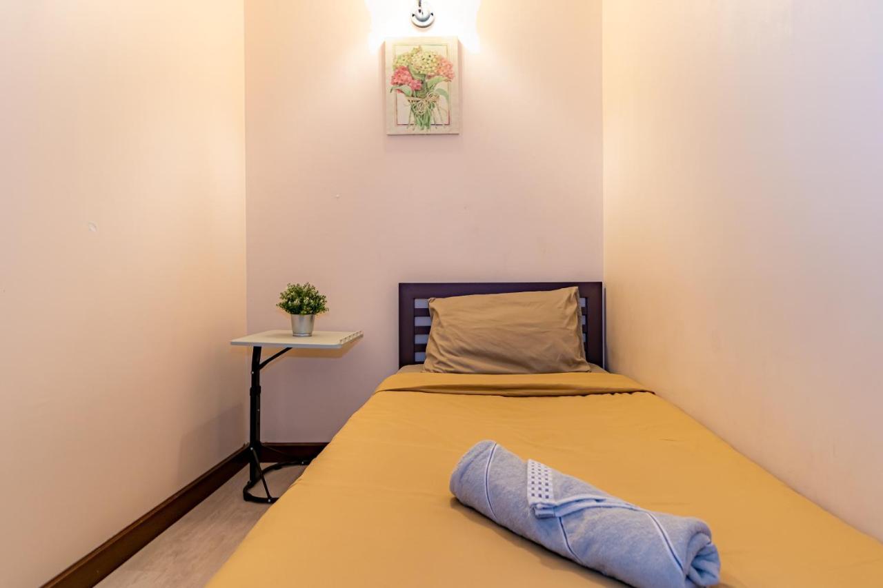 Albergue Snoozzze ใกล้รถไฟฟ้า ย่านบางรัก (adults Only)