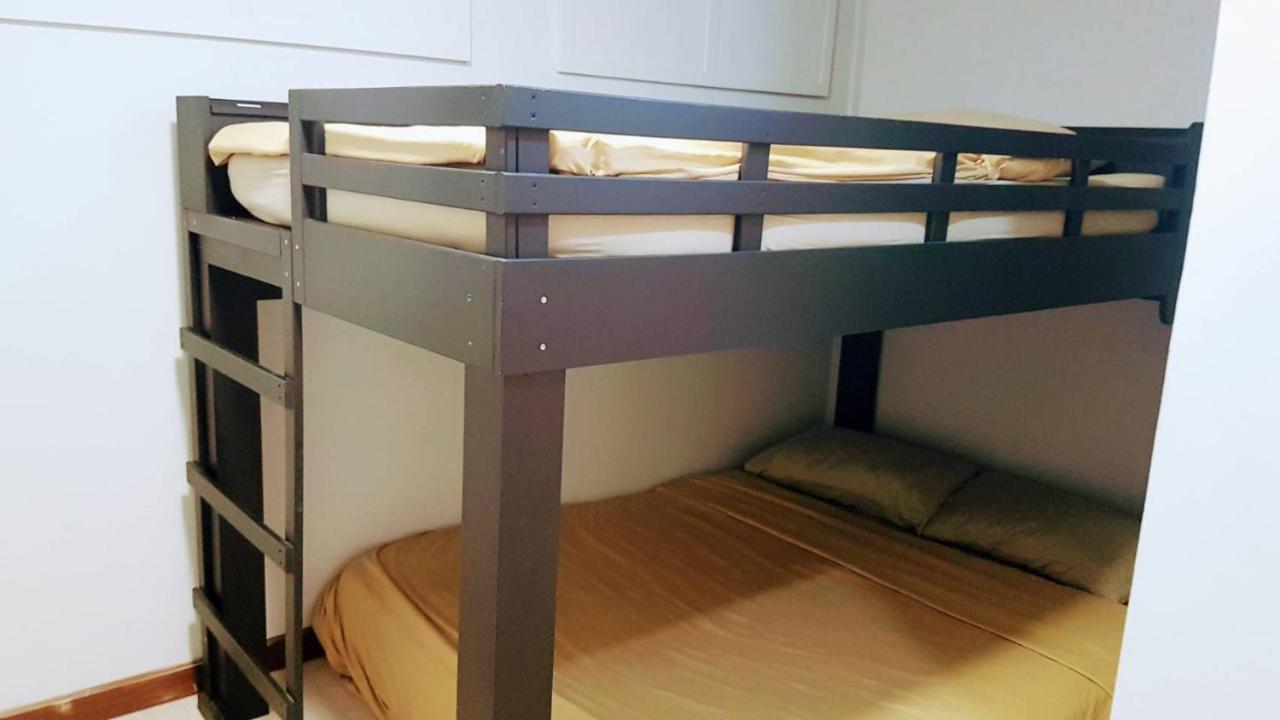 Snoozzze ใกล้รถไฟฟ้า ย่านบางรัก (adults Only) Albergue Banguecoque